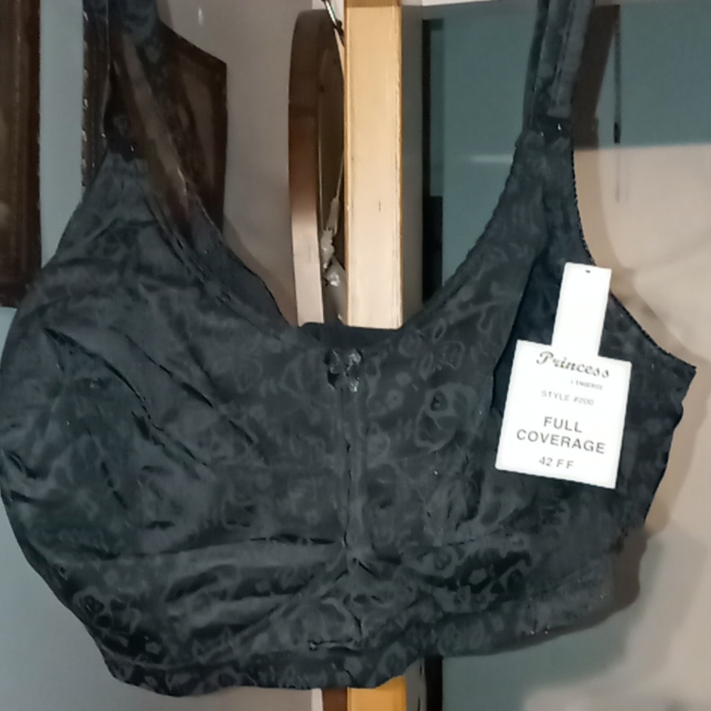 Princess Bras 42FF & 52I